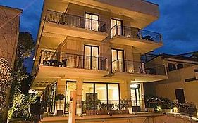 Residence Ascot  3*